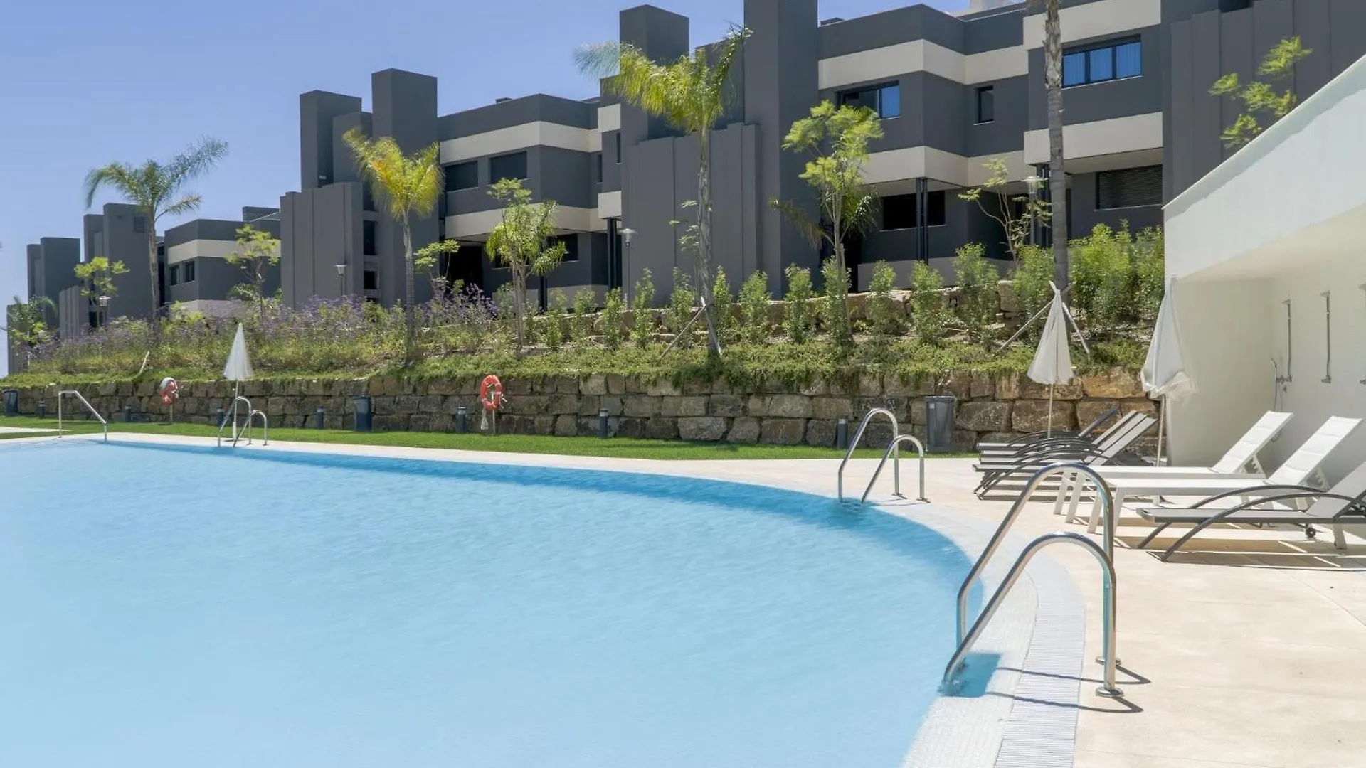 Sunny Gozy Retreat In The Heart Of The Coast Apartment Estepona